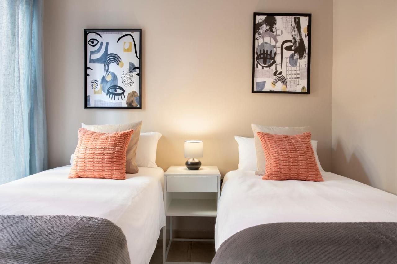 Rivero Suite Apartments Севилья Экстерьер фото