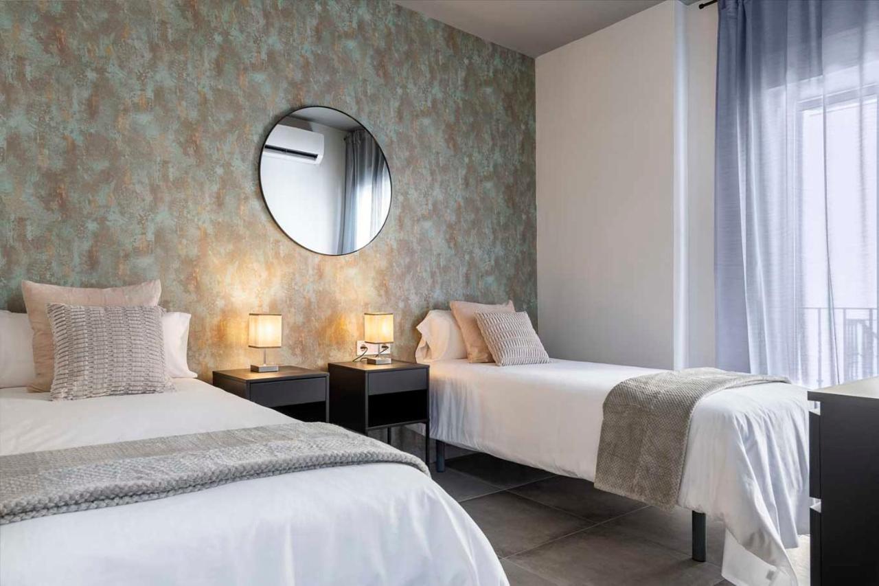 Rivero Suite Apartments Севилья Экстерьер фото