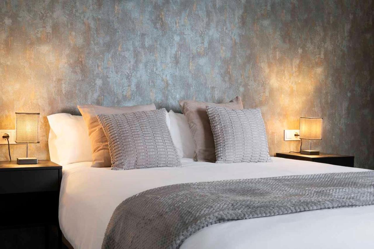 Rivero Suite Apartments Севилья Экстерьер фото